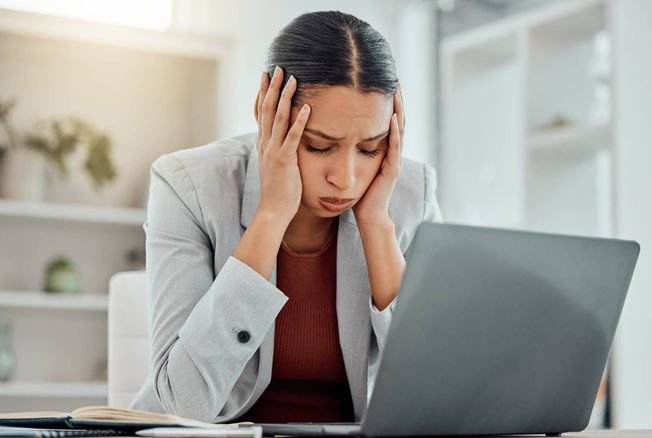 TRANSFORMER SON STRESS EN FORCE